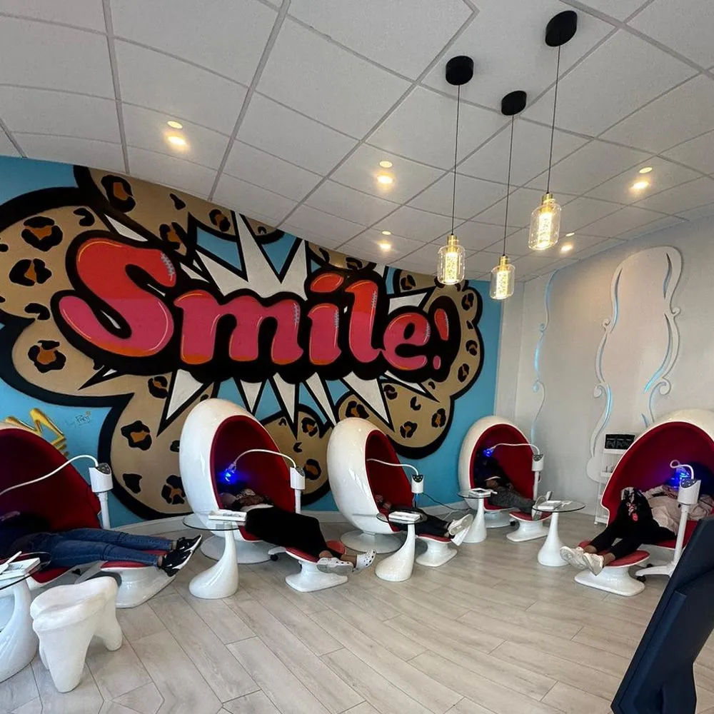 28899 whitening gals bronx skin tone