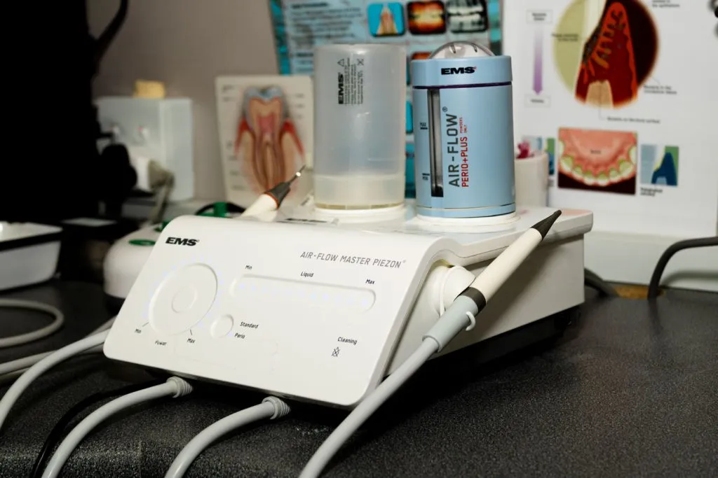 28923 teeth whitening somerset at home kit